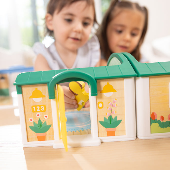 Melissa & Doug Cherry Lane House Play Set