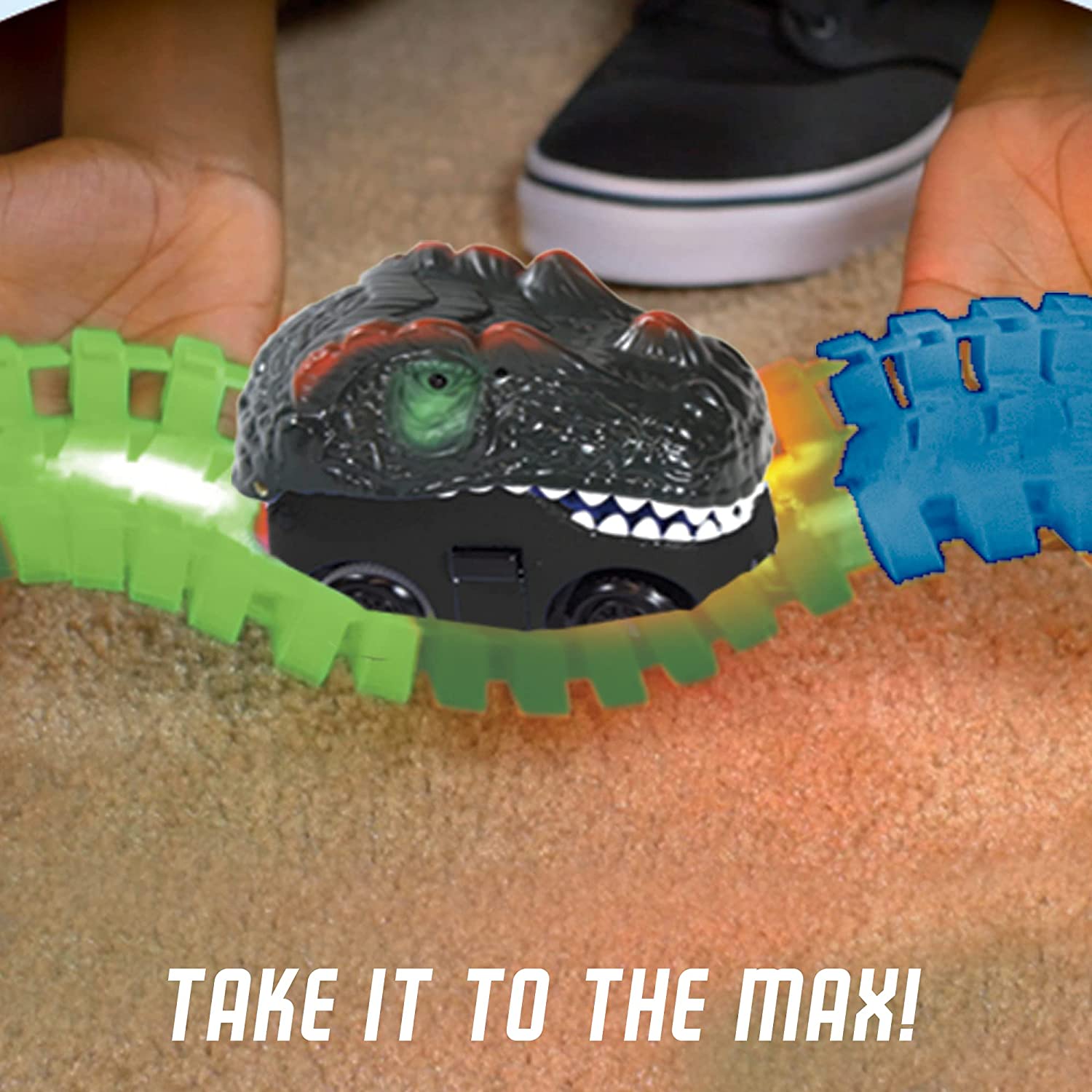 Magic Tracks Dino Chompers