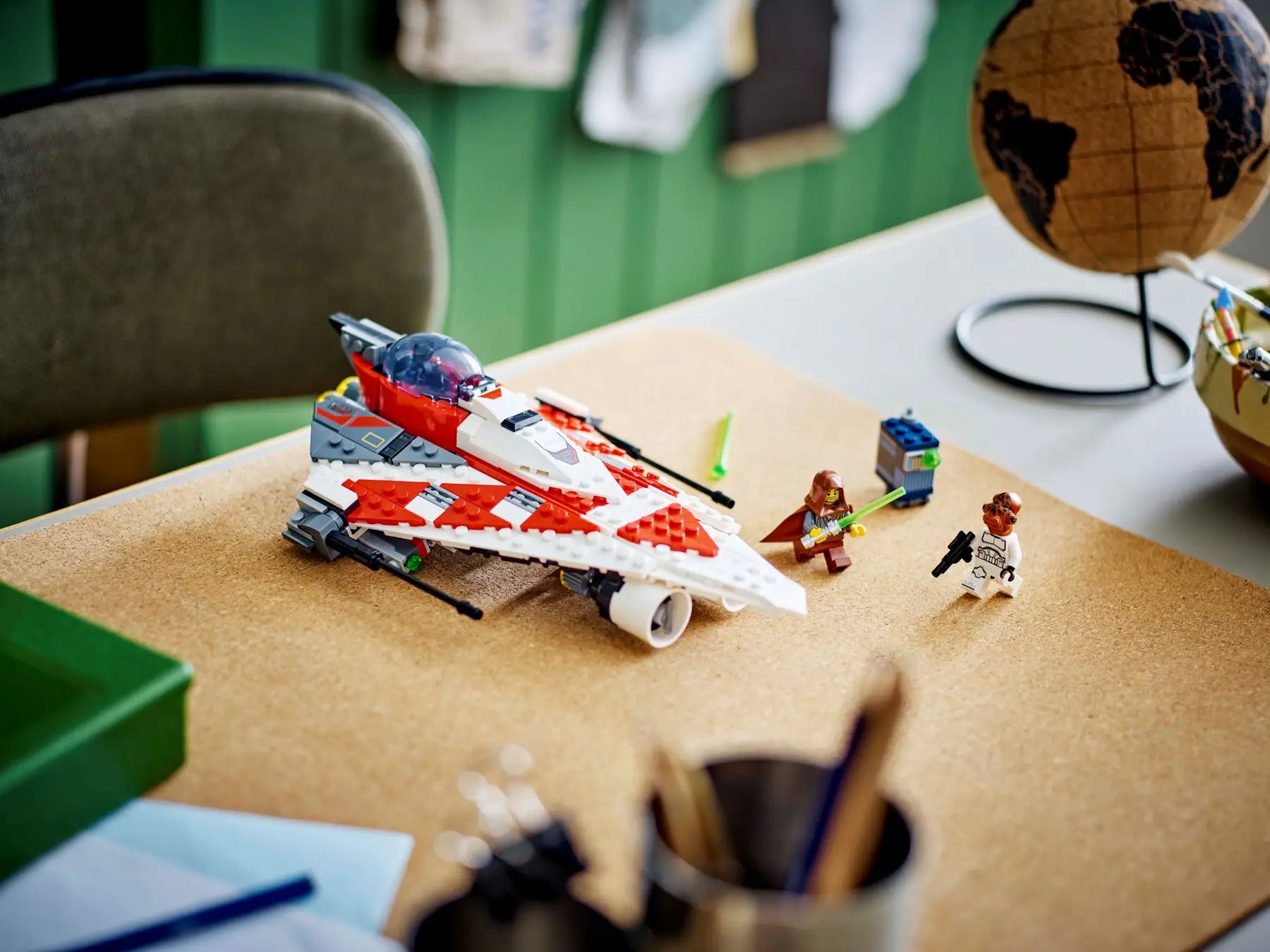 LEGO Jedi Bob's Starfighter