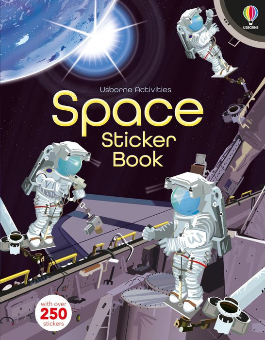 https://usborne.com/media/catalog/product/cache/9f57ca01847aefa998664c052a98881a/9/7/9781805070146_cover_image.jpg