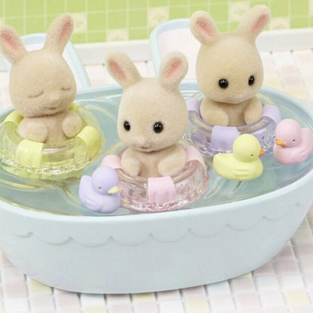 Calico Critters Triplets Baby Bath Time Set