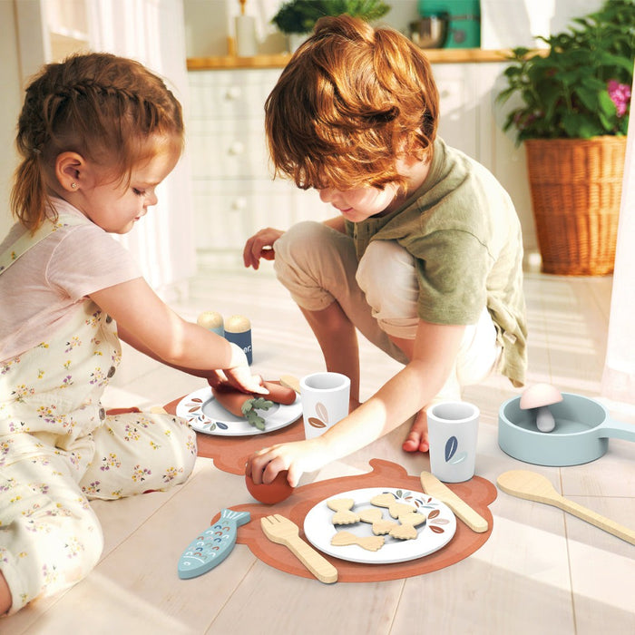 Speedy Monkey Wooden Kitchen Party Set with 20 Accessories