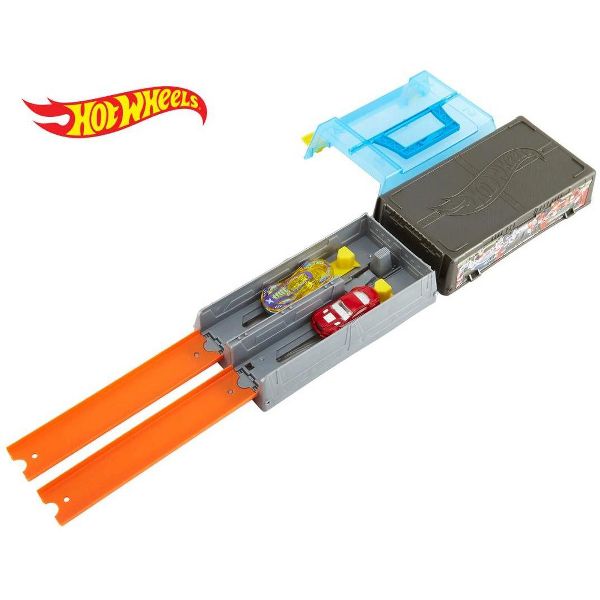 Hot Wheels Race Case Playset with 2 Vehicles in 1:64 Scale, Dual Launcher for Side-By-Side Racing & Portable Storage Container