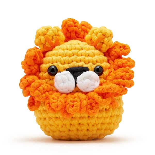 Lion Woobles Crochet Kit