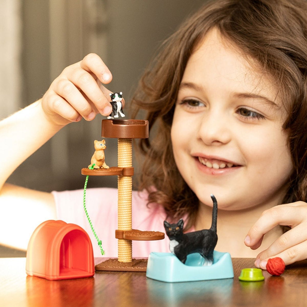 Schleich Playfun with Cats Playset