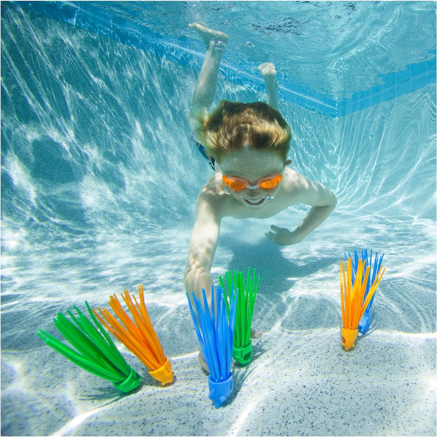 https://media.rainpos.com/12694/SwimWays_SquiDivers1.jpg