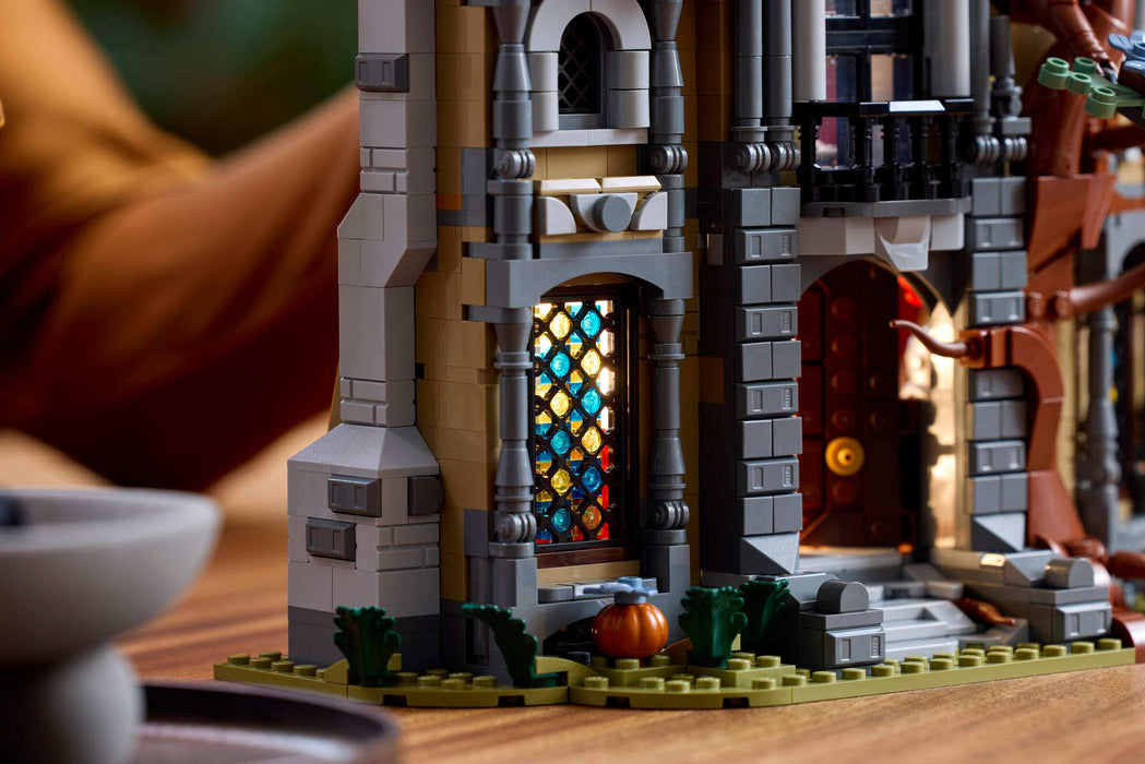 LEGO Icons Mayor Manor 11383 Haunted House Building Set