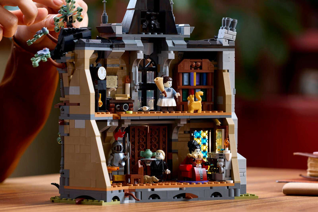 LEGO Icons Mayor Manor 11383 Haunted House Building Set