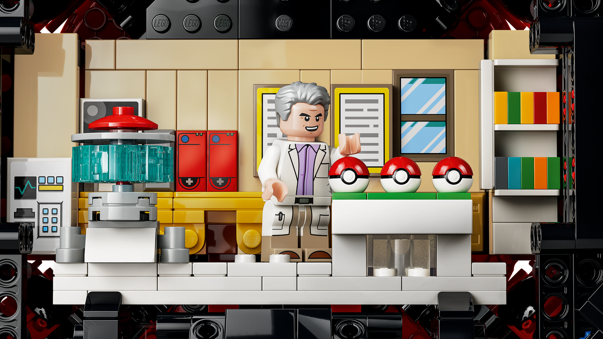LEGO Pokémon Iconic Trainer Moments Poké Ball 72154 Building Toy