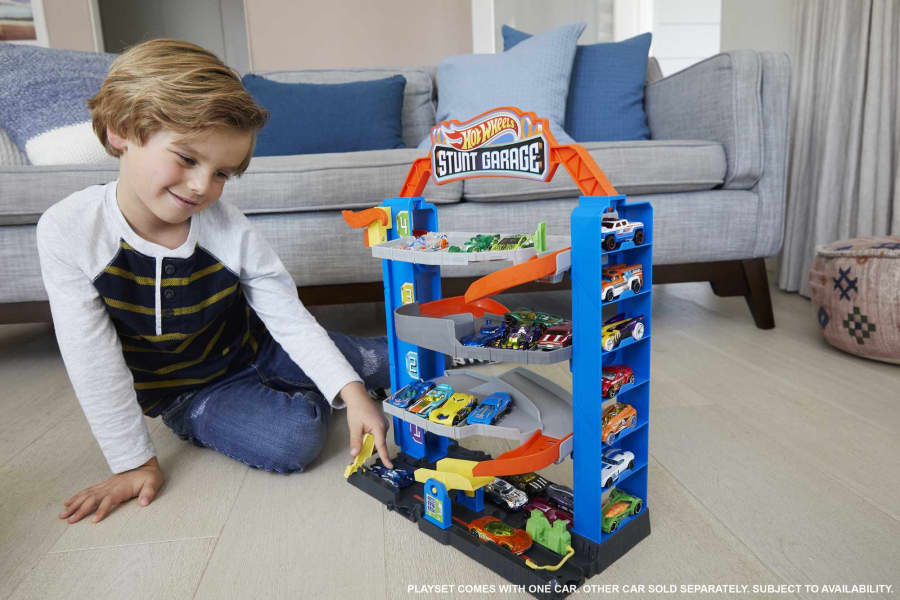 Hot Wheels City Stunt Garage
