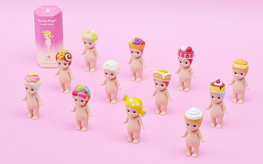 https://cdn.shopify.com/s/files/1/0515/8394/2805/products/products_minifigure-sweets-series-2019_3.jpg?v=1610121513