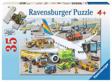 Busy Airport 35 Pc