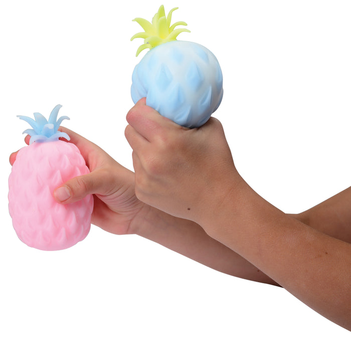 Smooshy Strss Pineapple